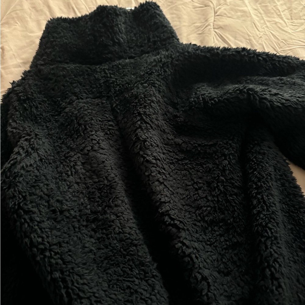 Lululemon WARM RESTORE SHERPA PULLOVER - Picture 9 of 10